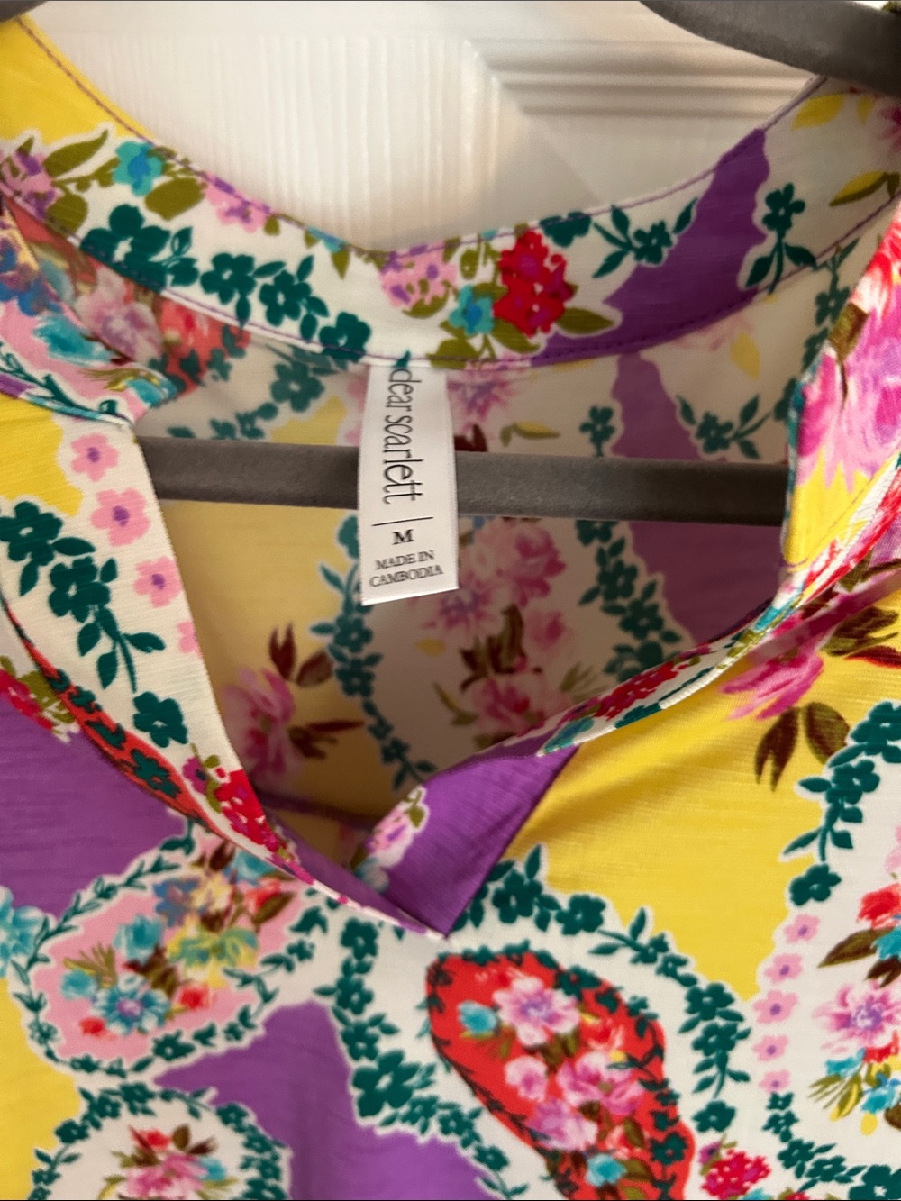 Floral Paisley Print V-Neck Women’s Top in Yellow & Purple - Picture 2 of 3